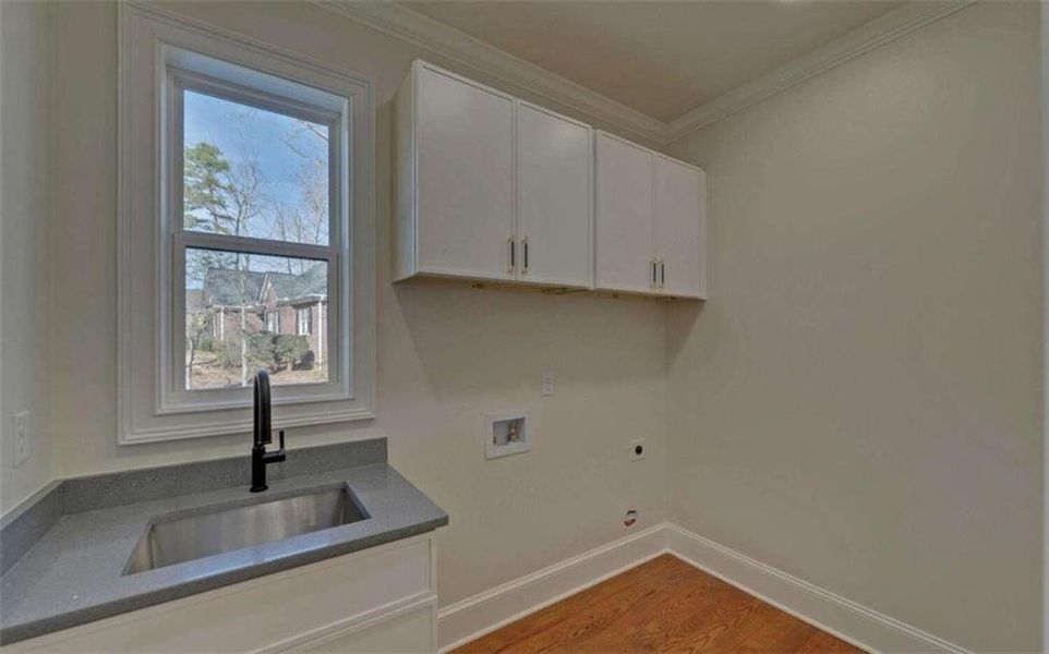 Image 79 of a home in .