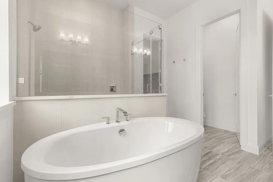 Memphis C Primary bath Memphis C Primary bath