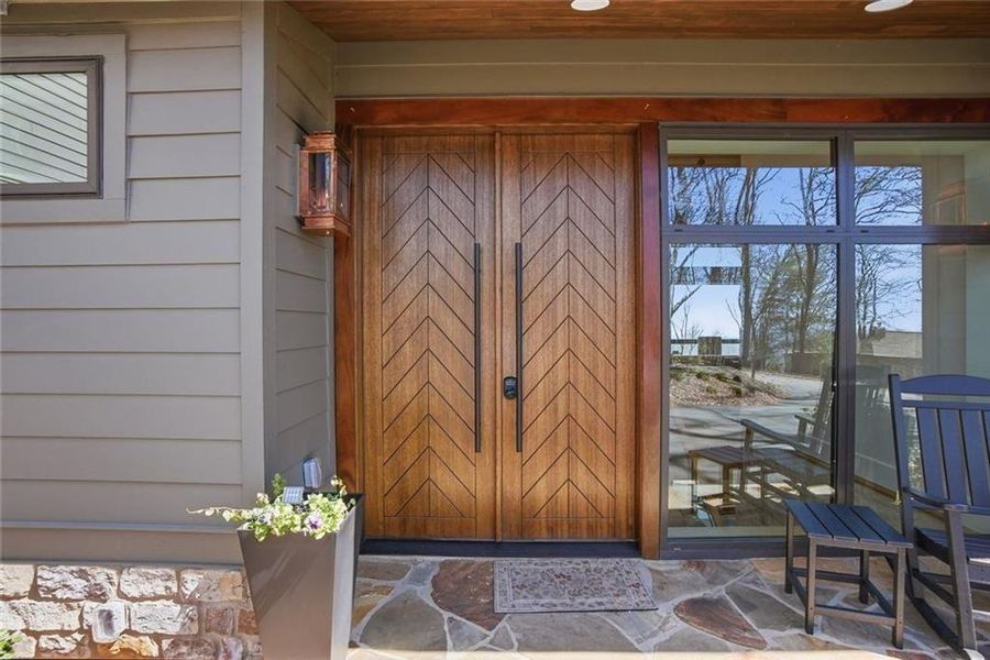 Exterior details and patio area of a home in , Jasper (Image 22).