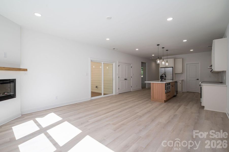 Spacious, unfurnished interior of a new home in , Bessemer City (Image 11).
