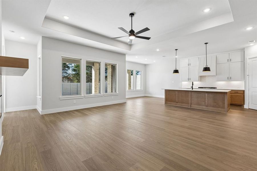 Spacious, unfurnished interior of a new home in Painted Tree Lakeside, McKinney (Image 21).
