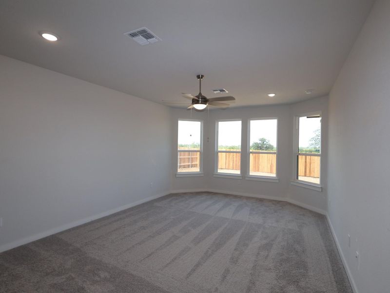 Spacious, unfurnished interior of a new home in Edgewood, Leander (Image 20). Spacious, unfurnished interior of a new home in Edgewood, Leander (Image 20).