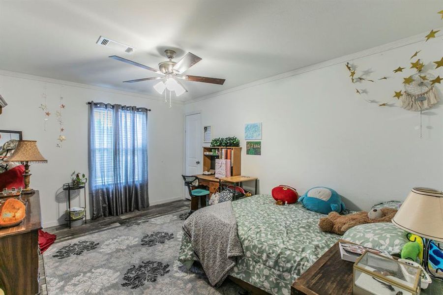 Furnished interior view inside a new home in , Moody (Image 18). Furnished interior view inside a new home in , Moody (Image 18).