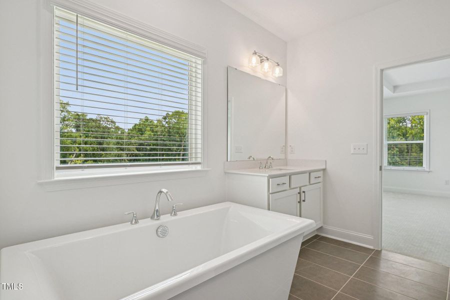 34-web-or-mls-Malcus Ct-S2706-034 34-web-or-mls-Malcus Ct-S2706-034