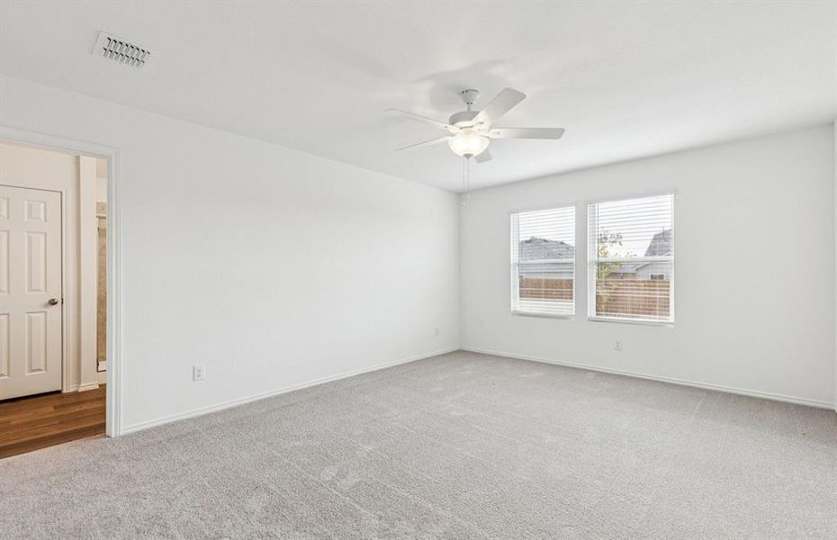 Spacious owner's suite Spacious owner's suite