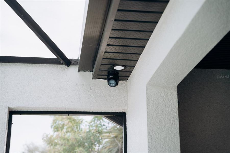 Exterior details and patio area of a home in , Port Charlotte (Image 31).