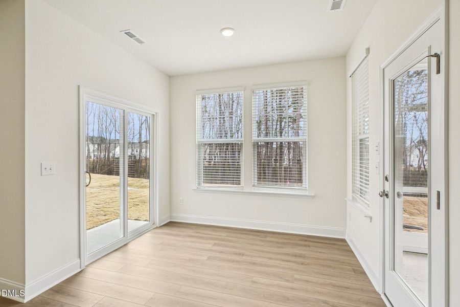 18-web-or-mls-Sugar Pne Dr-S0602-018