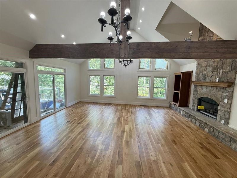 Spacious, unfurnished interior of a new home in , Marietta (Image 9).