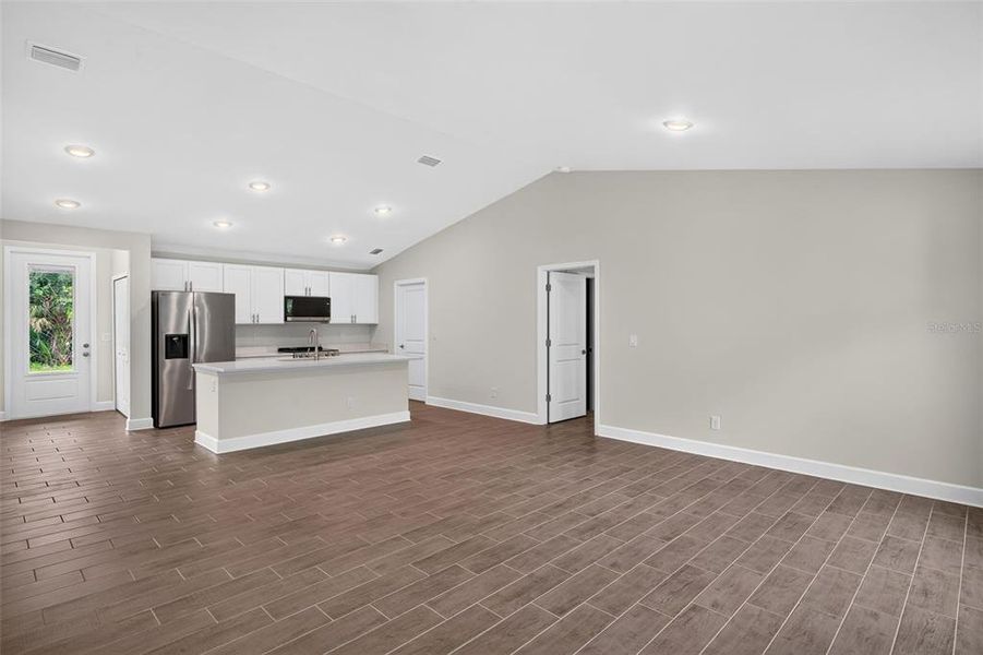 Spacious, unfurnished interior of a new home in , Port Charlotte (Image 21). Spacious, unfurnished interior of a new home in , Port Charlotte (Image 21).