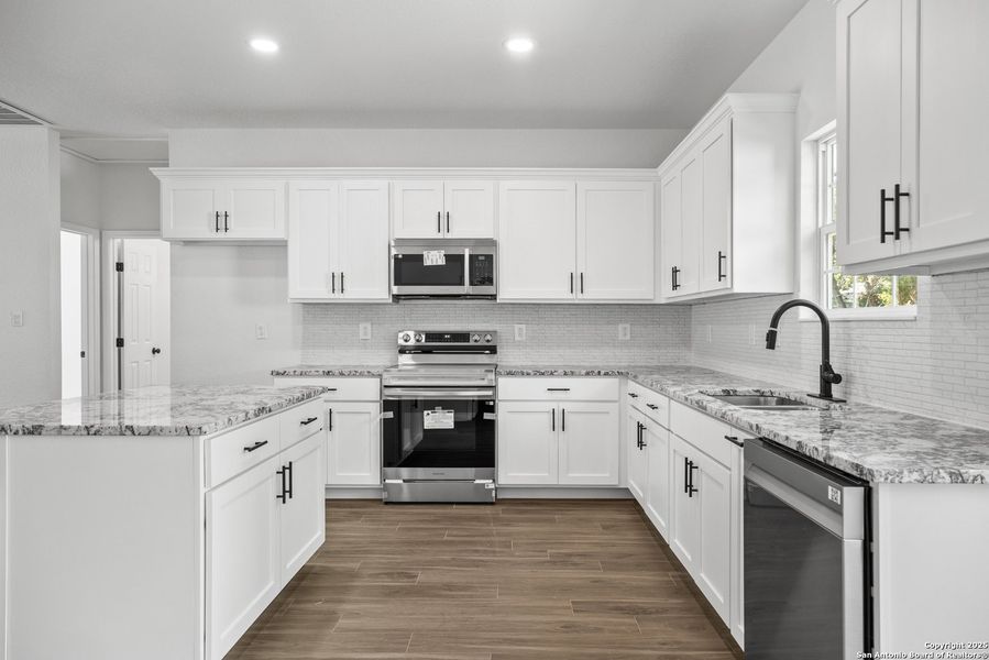 Furnished interior view inside a new home in , Canyon Lake (Image 3). Furnished interior view inside a new home in , Canyon Lake (Image 3).