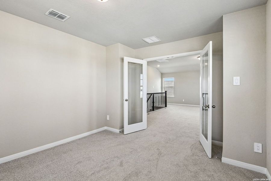 Spacious, unfurnished interior of a new home in Royal Crest, San Antonio (Image 55).