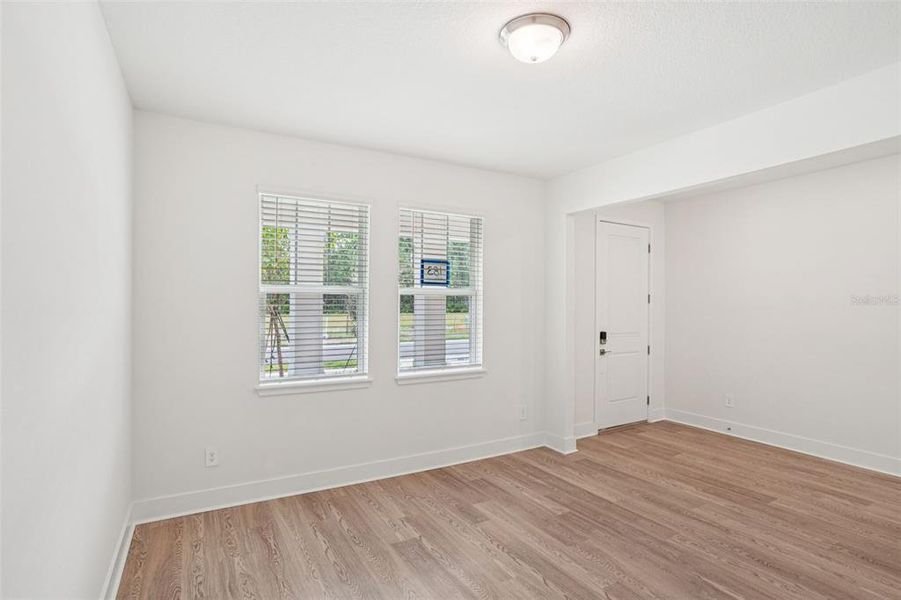 Spacious, unfurnished interior of a new home in Ridgehaven - Signature Series, Ormond Beach (Image 46).