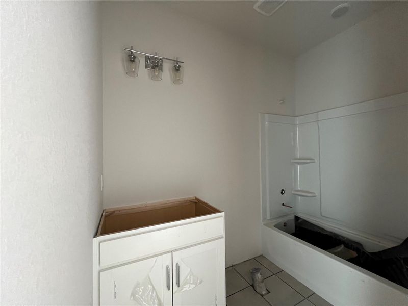 In-progress construction of a new home in Rolling Glen, Hutto, TX (Image 14).