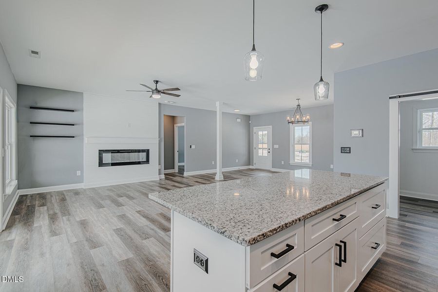 _MGP7884-HDR _MGP7884-HDR