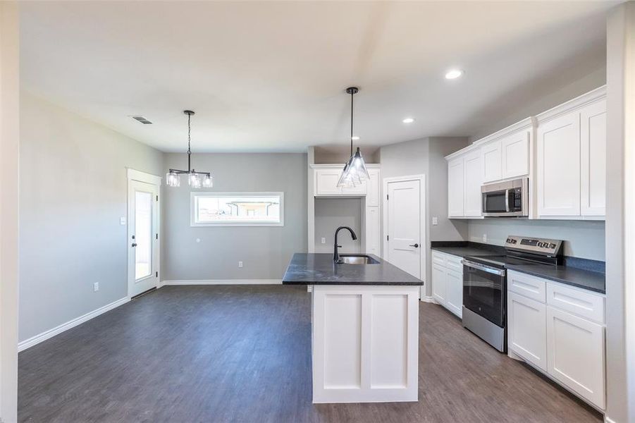 Furnished interior view inside a new home in , Abilene (Image 6).
