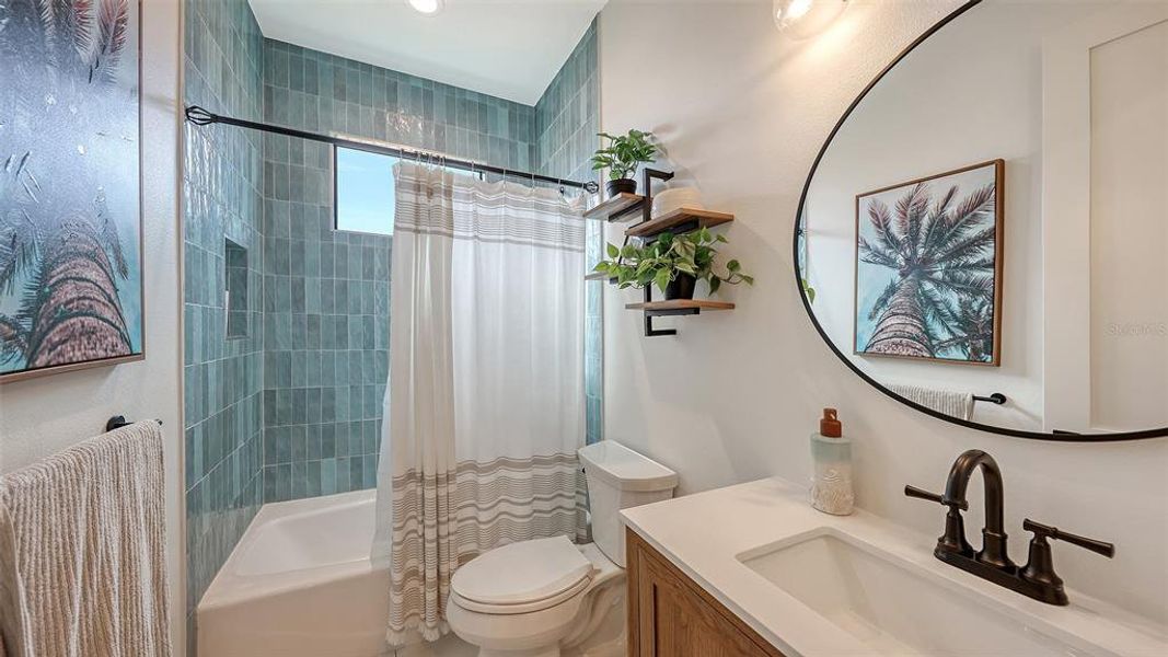 Furnished interior view inside a new home in , Sarasota (Image 49).