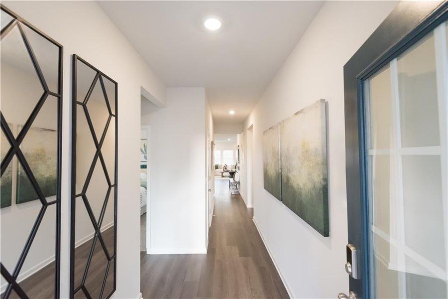 Spacious, unfurnished interior of a new home in Westmont Preserve, Powder Springs (Image 16).