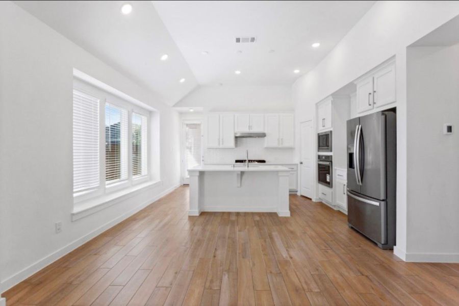 Image 20 of a home in . Image 20 of a home in .