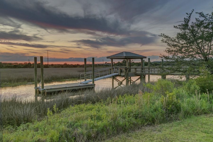 Community amenities in , Johns Island (Image 64).