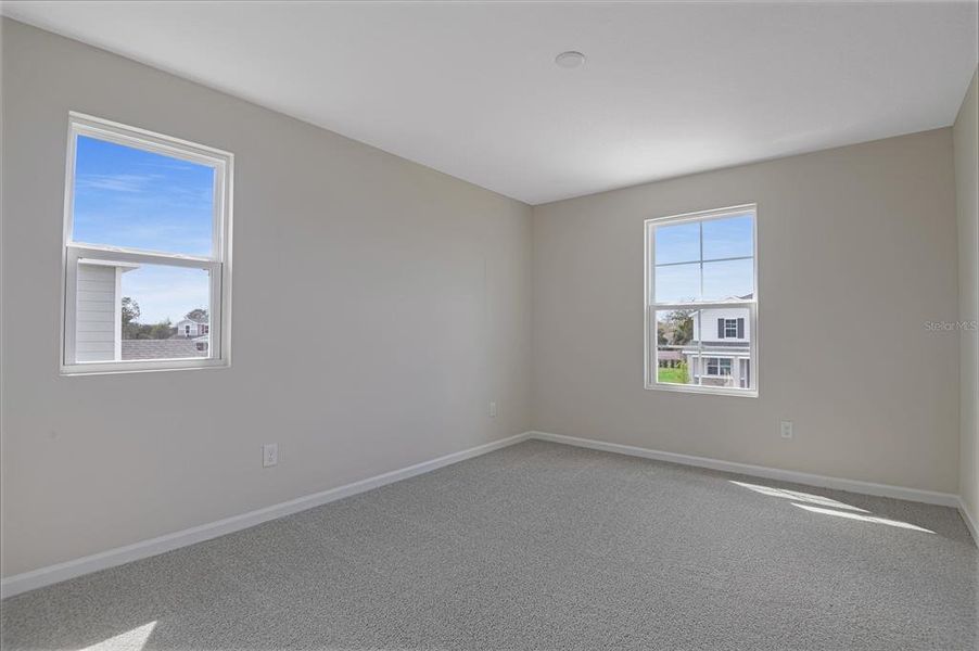 Spacious, unfurnished interior of a new home in Seasons at Summit Ridge, Apopka (Image 20).