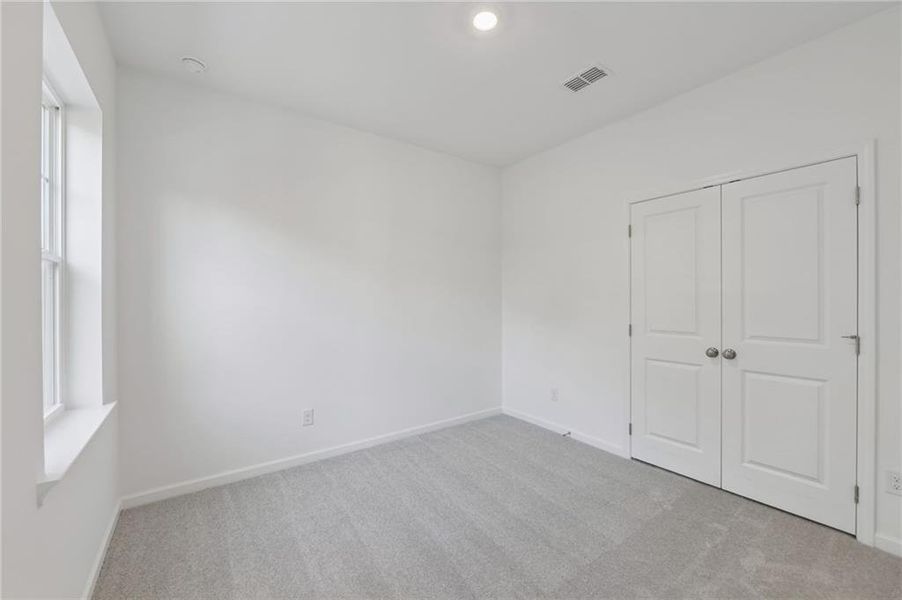 Spacious, unfurnished interior of a new home in Chandler Run, Tucker (Image 30).