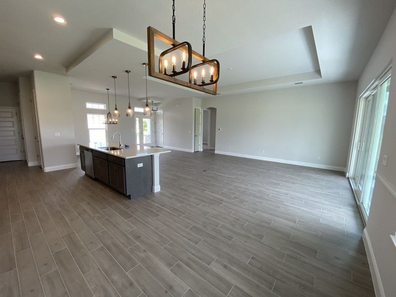 Representative unfurnished interior of a home built from the Oakmont by Paytas Homes in The Reserve at Victoria, Deland (Image 15).
