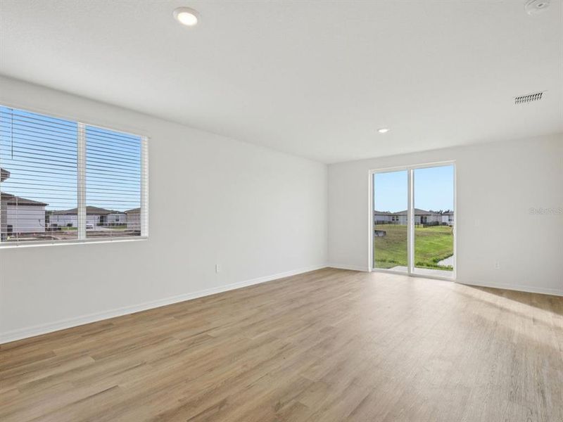 Spacious, unfurnished interior of a new home in Two Rivers - Premier Series, Zephyrhills (Image 11).