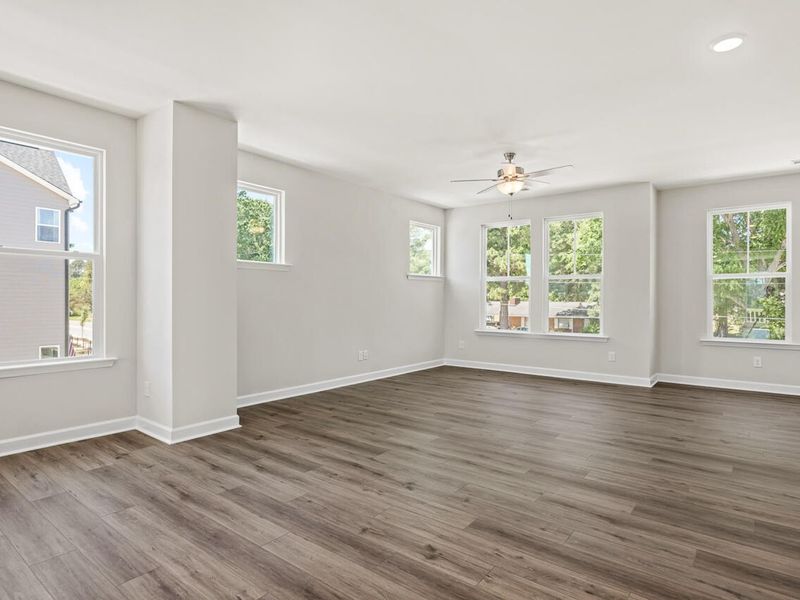 Spacious, unfurnished interior of a new home in Camden Park, Knightdale (Image 16). Spacious, unfurnished interior of a new home in Camden Park, Knightdale (Image 16).
