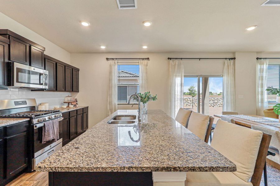 Representative furnished interior of a home built from the Blue Agave by View Homes in Paseos Del Este, Horizon City (Image 19).
