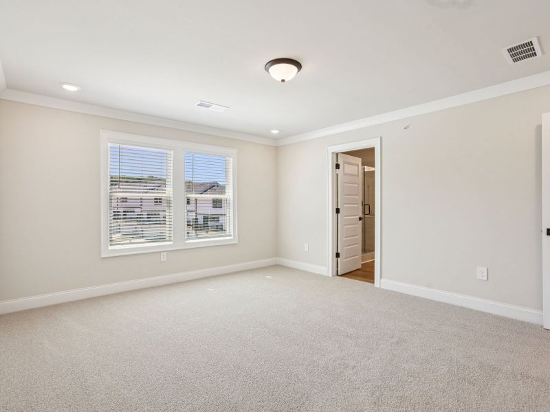 Spacious, unfurnished interior of a new home in Hemingway - Highland Series, Cumming (Image 19). Spacious, unfurnished interior of a new home in Hemingway - Highland Series, Cumming (Image 19).