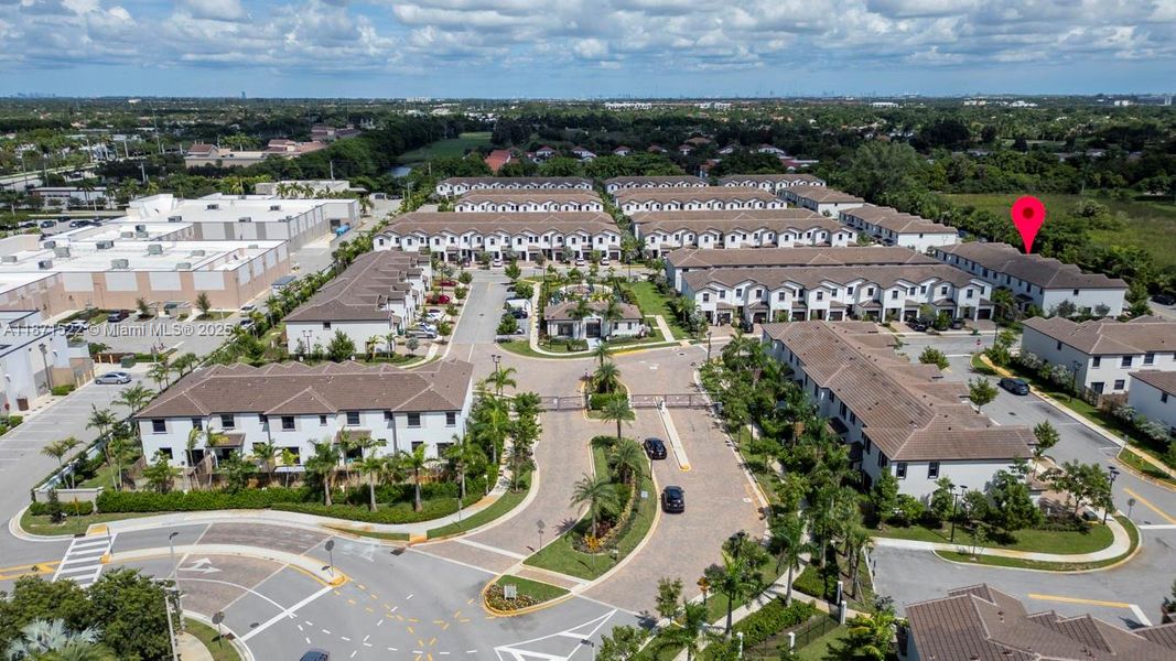 Image 36 of a home in .