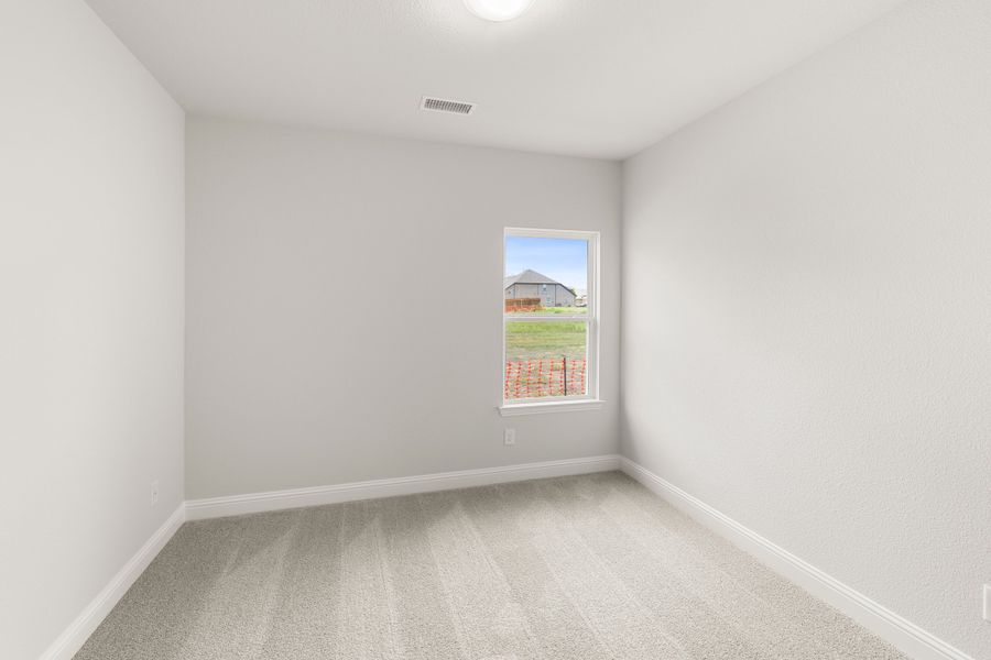 Spacious, unfurnished interior of a new home in Walden Pond, Forney (Image 25). Spacious, unfurnished interior of a new home in Walden Pond, Forney (Image 25).