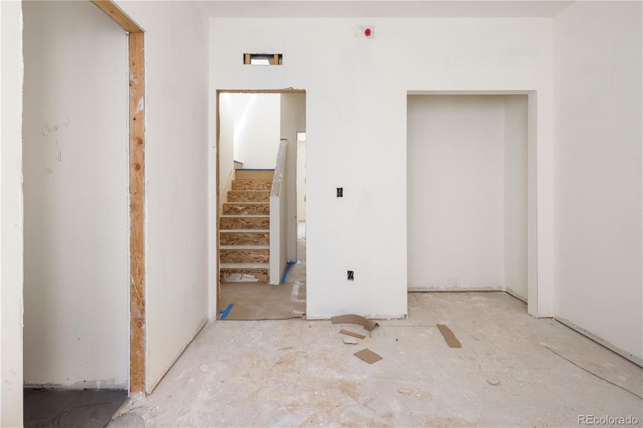 Image 21 of a home in .