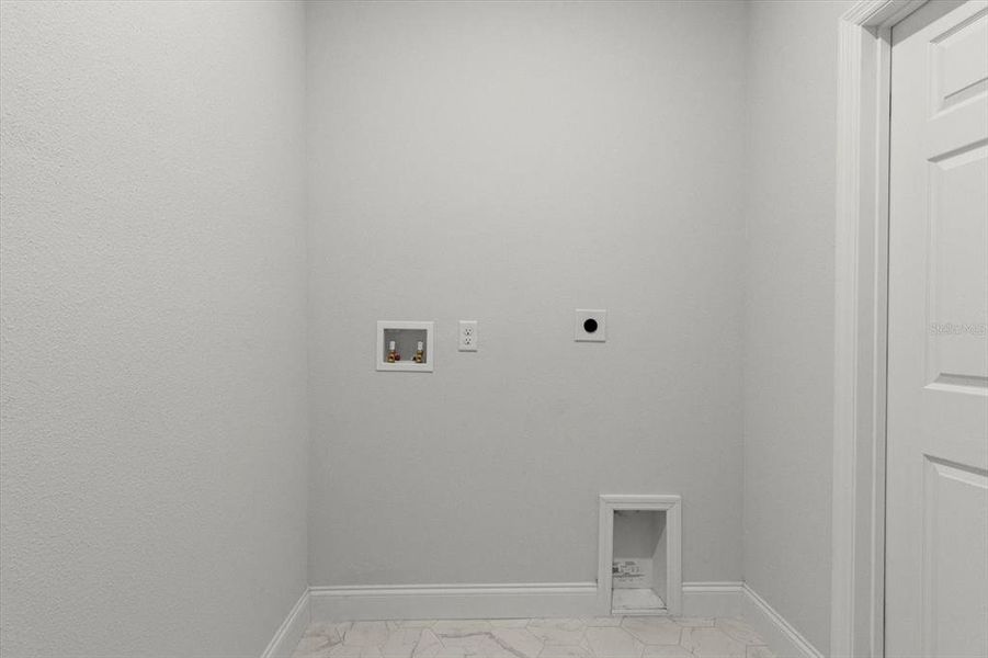 Image 33 of a home in .