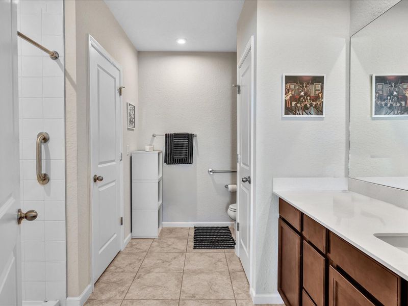 Furnished interior view inside a new home in , Belle Glade (Image 11).
