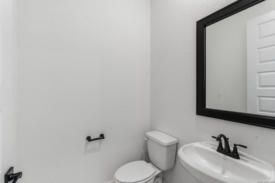 Furnished interior view inside a new home in Sienna Lakes, San Antonio (Image 10). Furnished interior view inside a new home in Sienna Lakes, San Antonio (Image 10).
