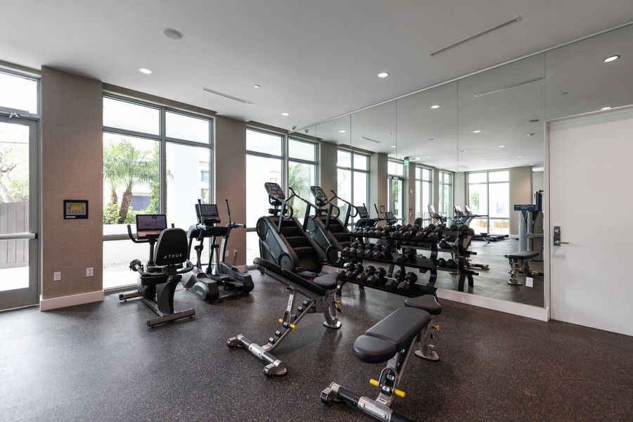 475 E Royal Palm Road - 42 475 E Royal Palm Road - 42