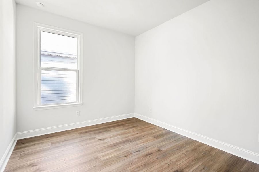 Spacious, unfurnished interior of a new home in Sun City Hilton Head, Bluffton (Image 9).