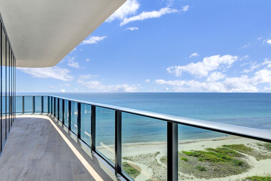 Image 38 of a home in .