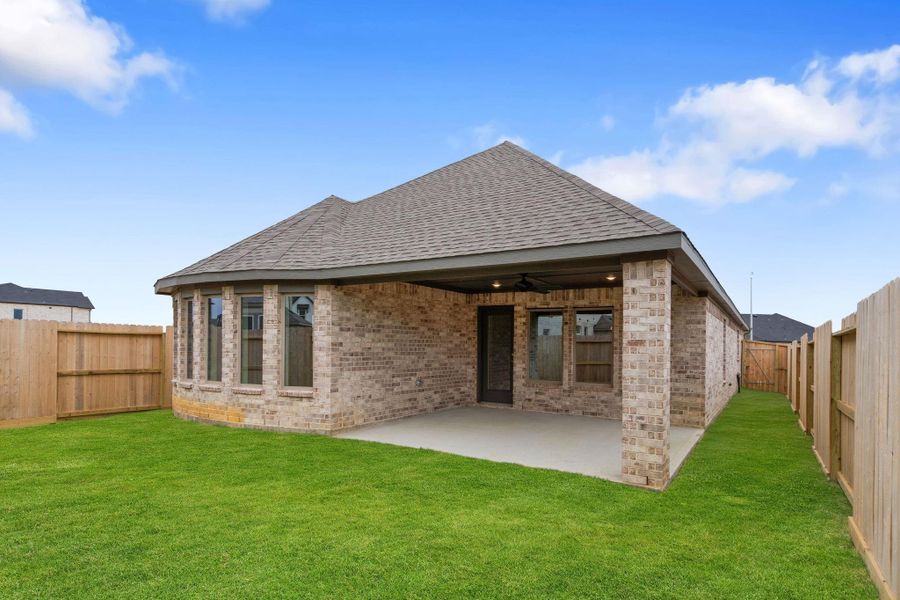 Exterior details and patio area of a home in Jubilee 40', Hockley (Image 24). Exterior details and patio area of a home in Jubilee 40', Hockley (Image 24).