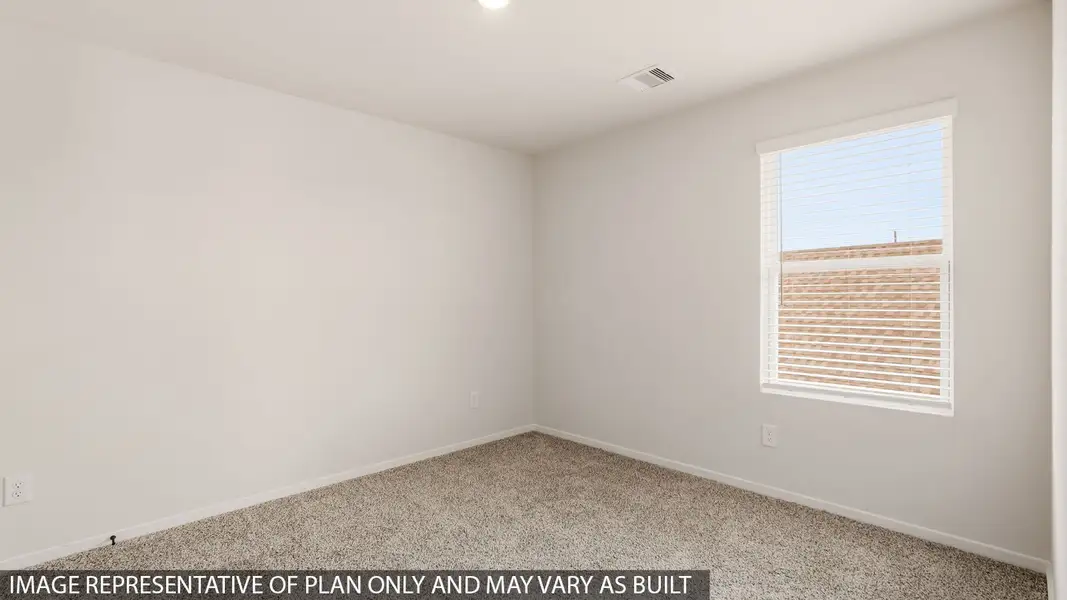 Spacious, unfurnished interior of a new home in Cypress Green, Tomball (Image 19).