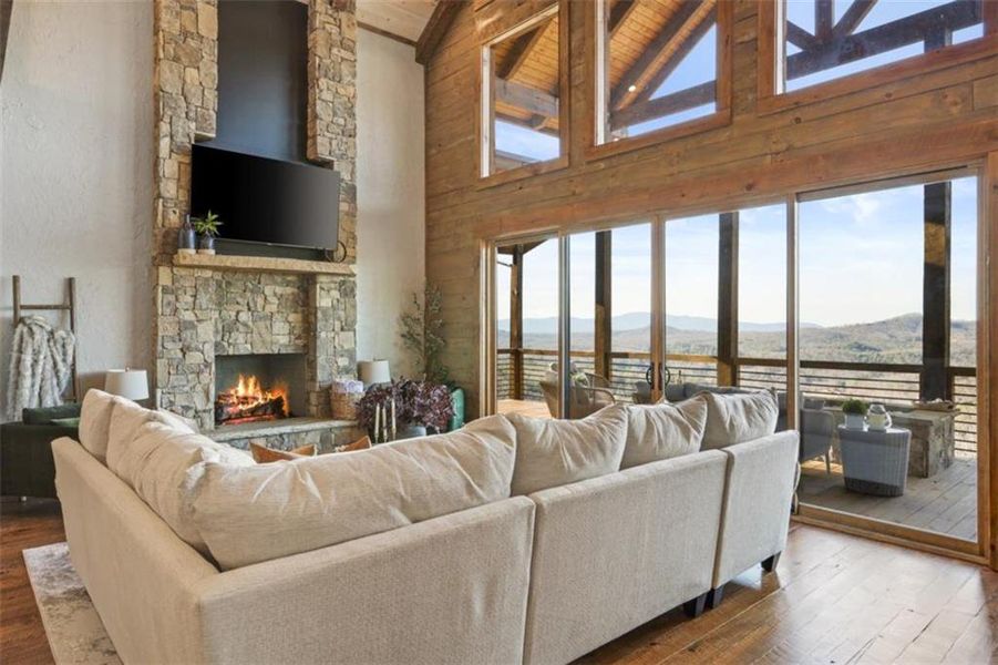 Community amenities in , Mineral Bluff (Image 58). Community amenities in , Mineral Bluff (Image 58).