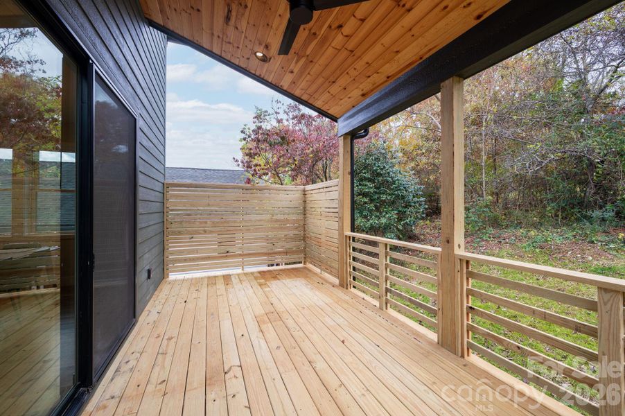 Al-Fresco Dining Awaits