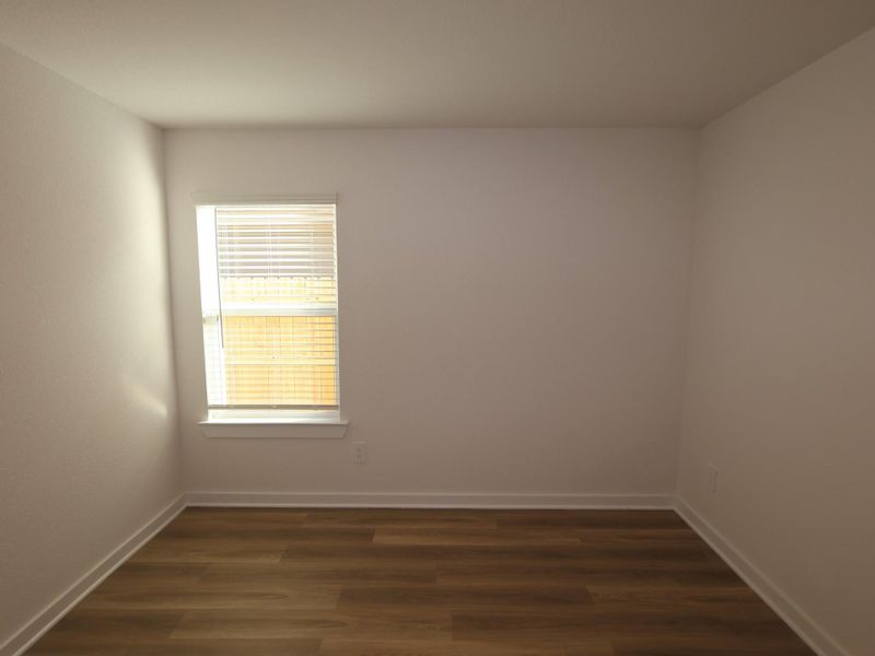 Spacious, unfurnished interior of a new home in Moran Ranch, Willis (Image 34).