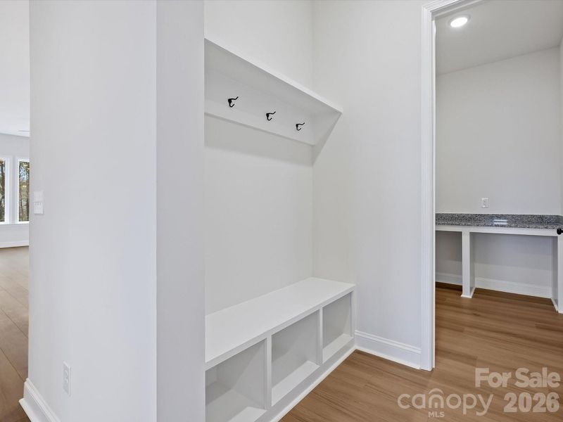 Spacious, unfurnished interior of a new home in Hardy Pond, Rock Hill (Image 14).