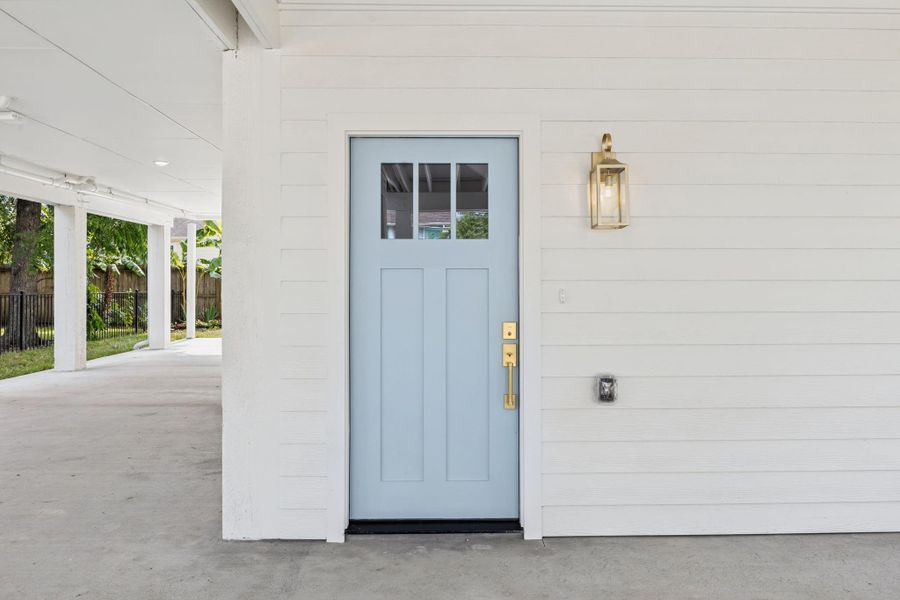 Exterior details and patio area of a home in , Clear Lake Shores (Image 3). Exterior details and patio area of a home in , Clear Lake Shores (Image 3).