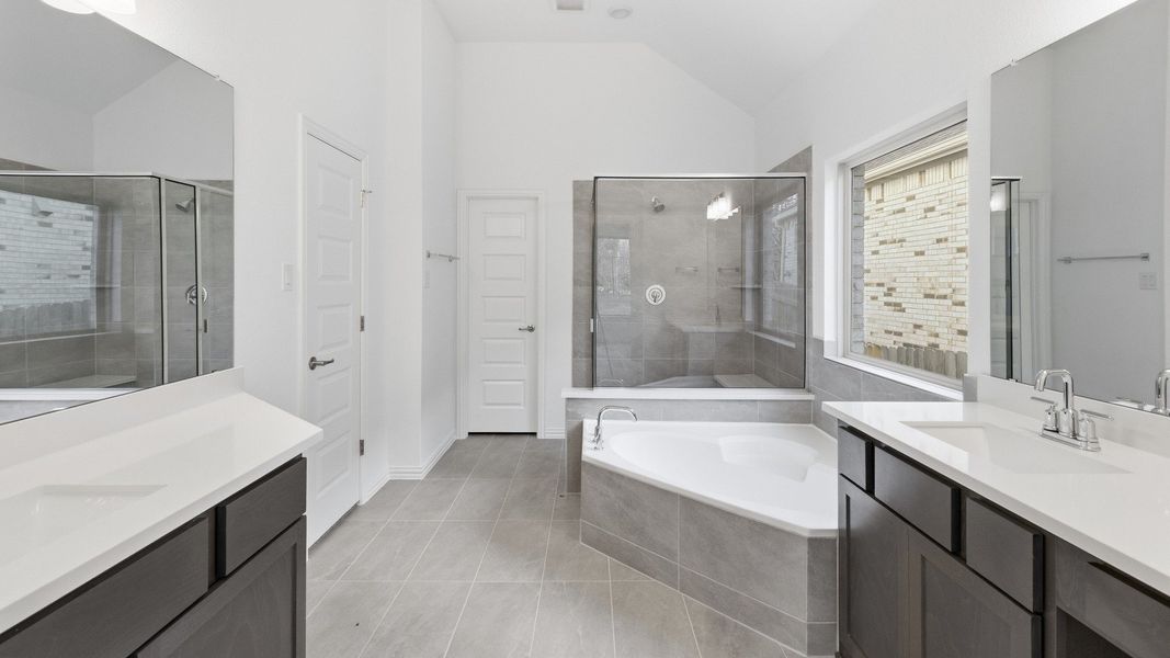 Furnished interior view inside a new home in Anthem, Kyle (Image 13).