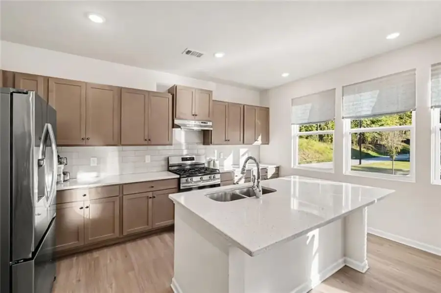 Furnished interior view inside a new home in , Dallas (Image 9).