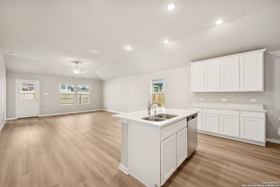 Furnished interior view inside a new home in Greenspoint Heights, Seguin (Image 8).