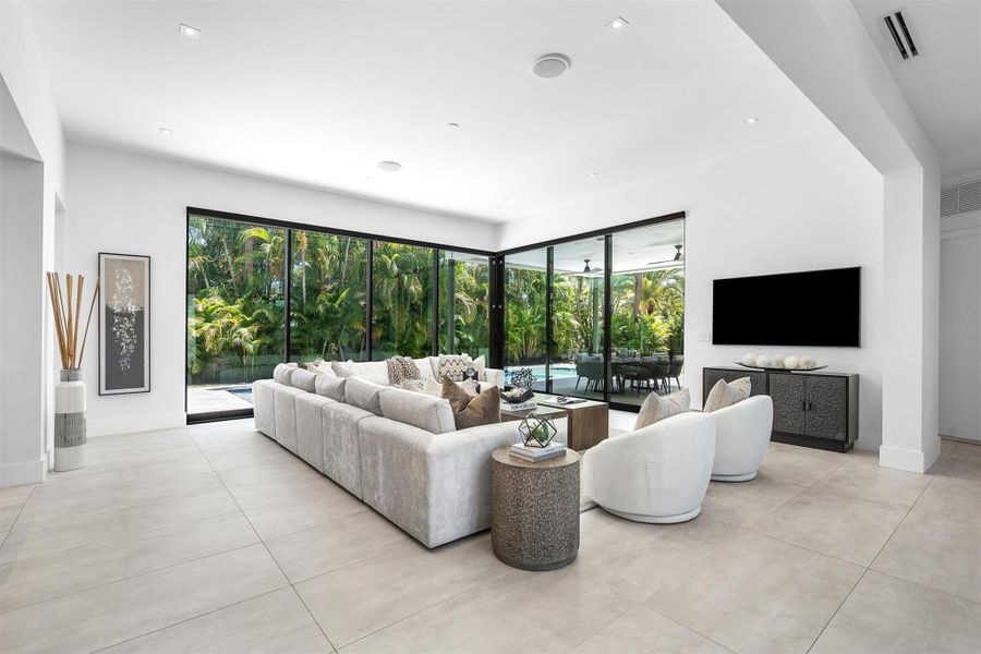 Furnished interior view inside a new home in , Fort Lauderdale (Image 16).